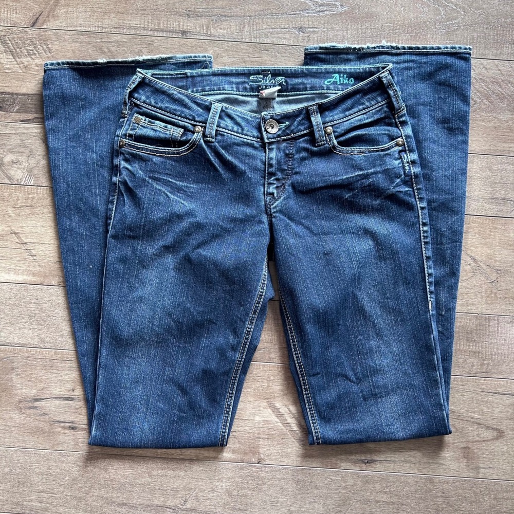 Y2K Silver Jeans Co Aiko Bootcut Jeans Blue Mid Wash Low Rise Women Sz 28